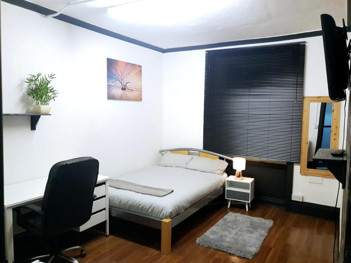 Townhouse 105 Hotel Хъдърсфийлд Екстериор снимка