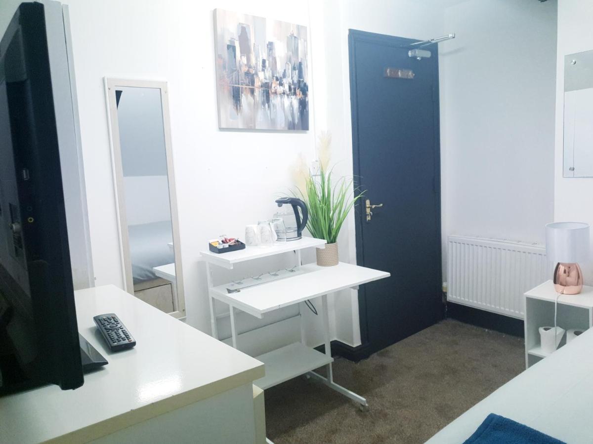 Townhouse 105 Hotel Хъдърсфийлд Екстериор снимка